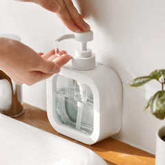 Refillable Soap Lotion Bath Pump Bottle